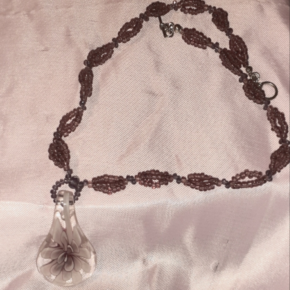Glass light purple pendant, glass brown purple sds